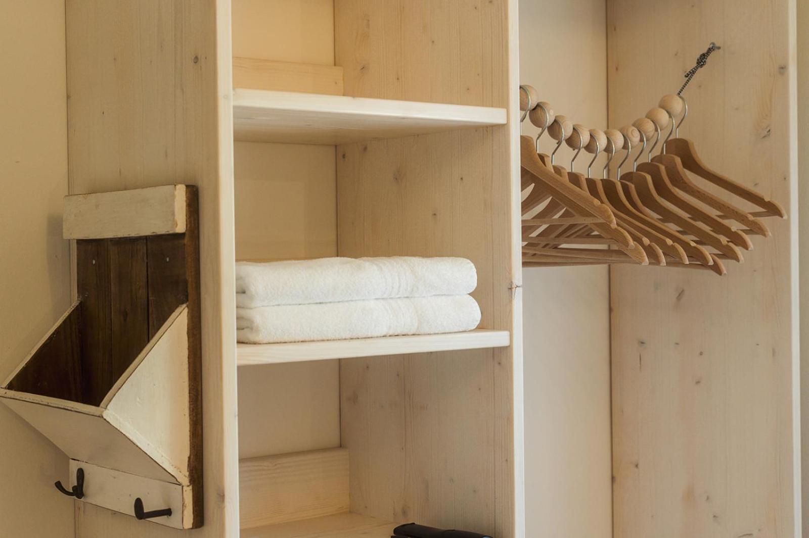 Wanderlust Boutique Rooms Bad Goisern Bagian luar foto