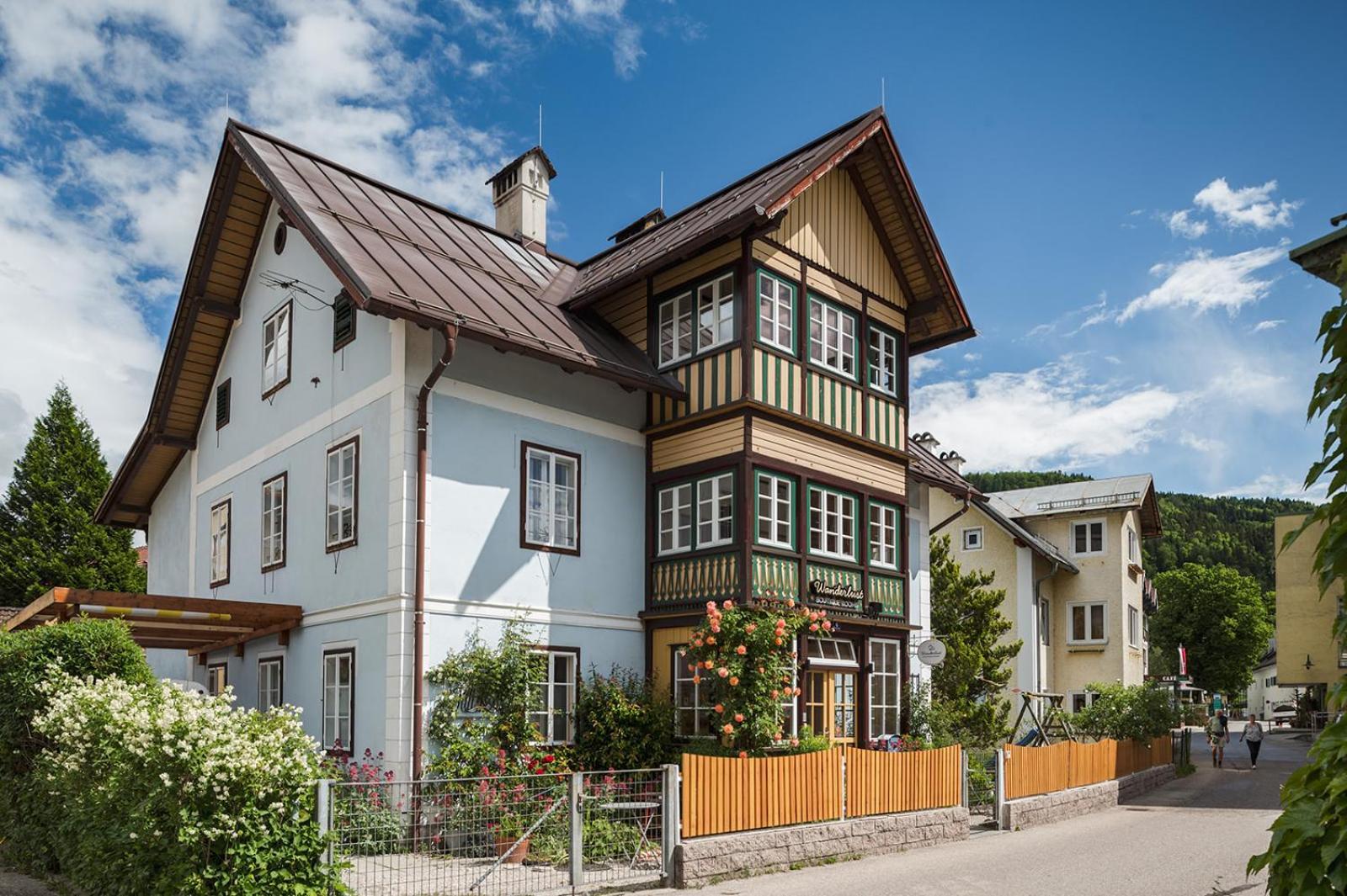 Wanderlust Boutique Rooms Bad Goisern Bagian luar foto