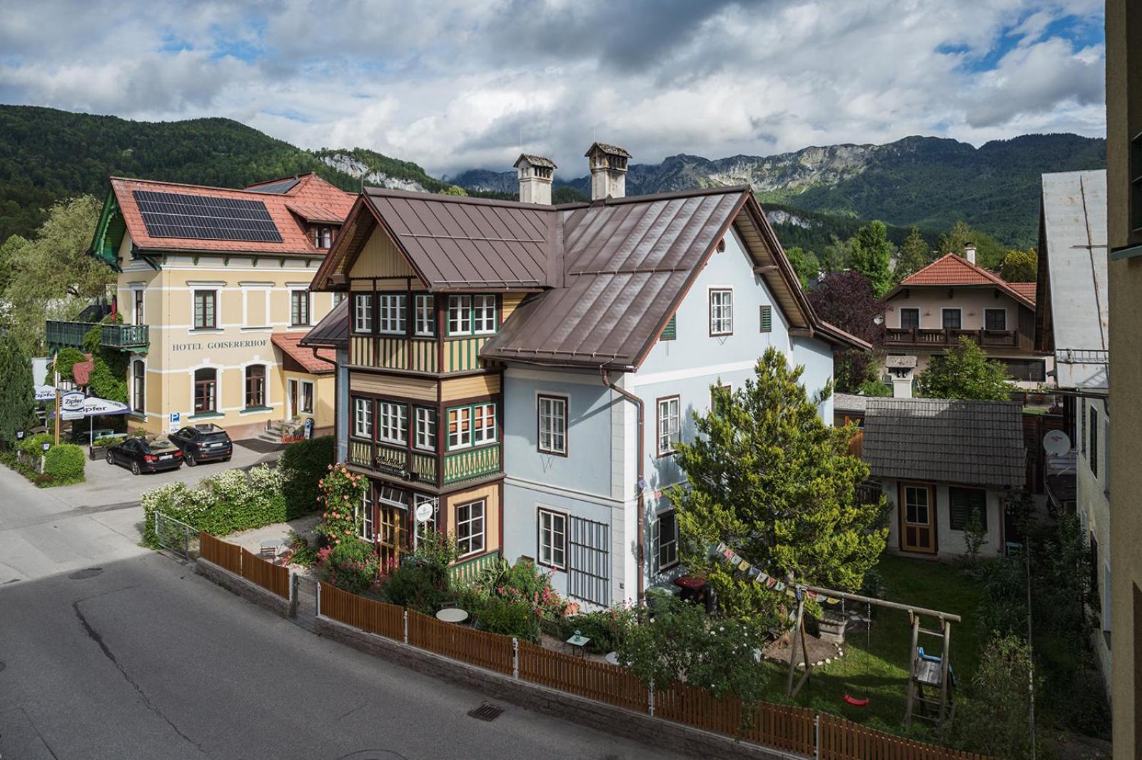Wanderlust Boutique Rooms Bad Goisern Bagian luar foto
